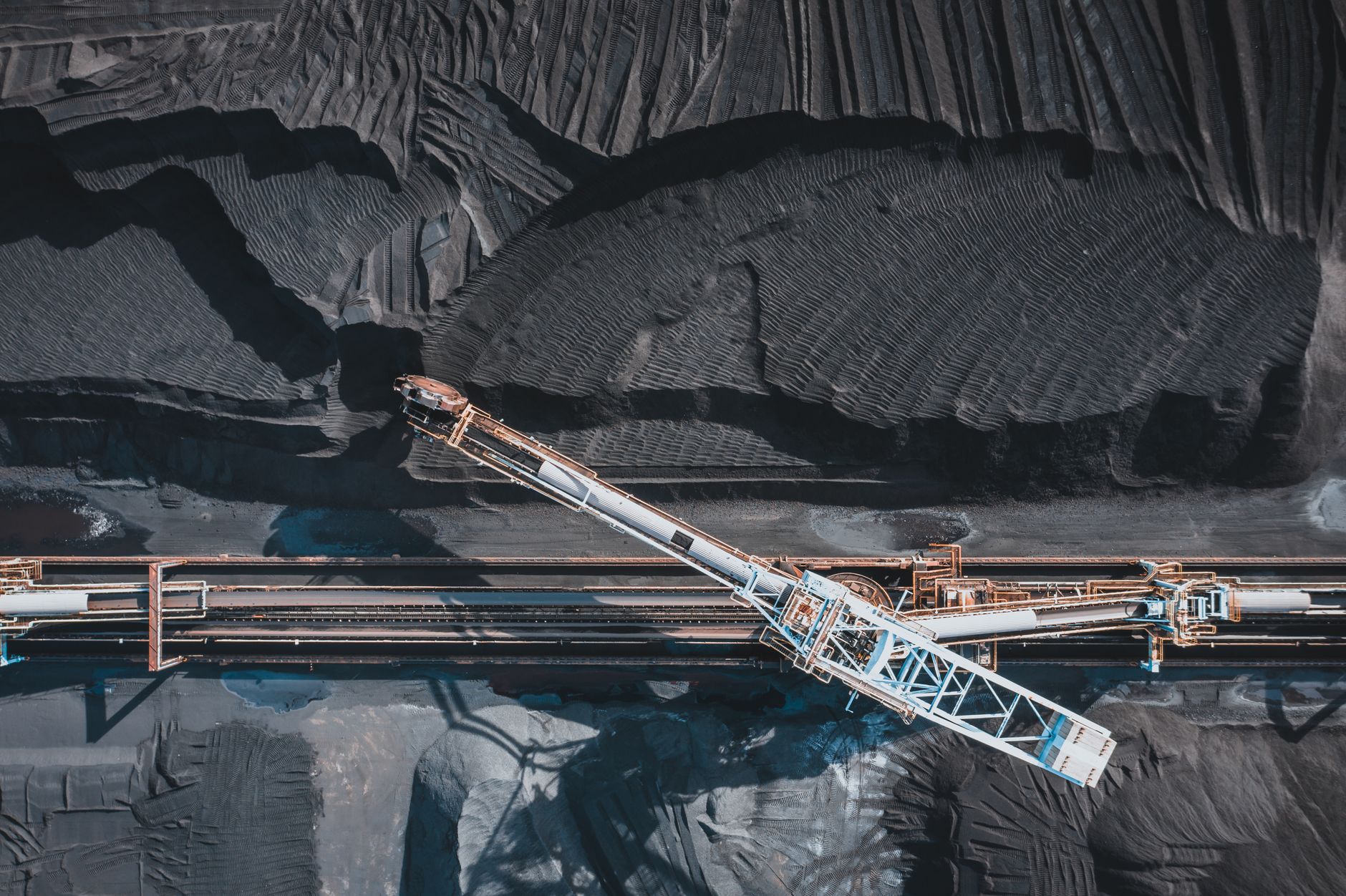 The phantom cobalt: the EV sector believes it has freed itself from it, but the supply risk remains intact
