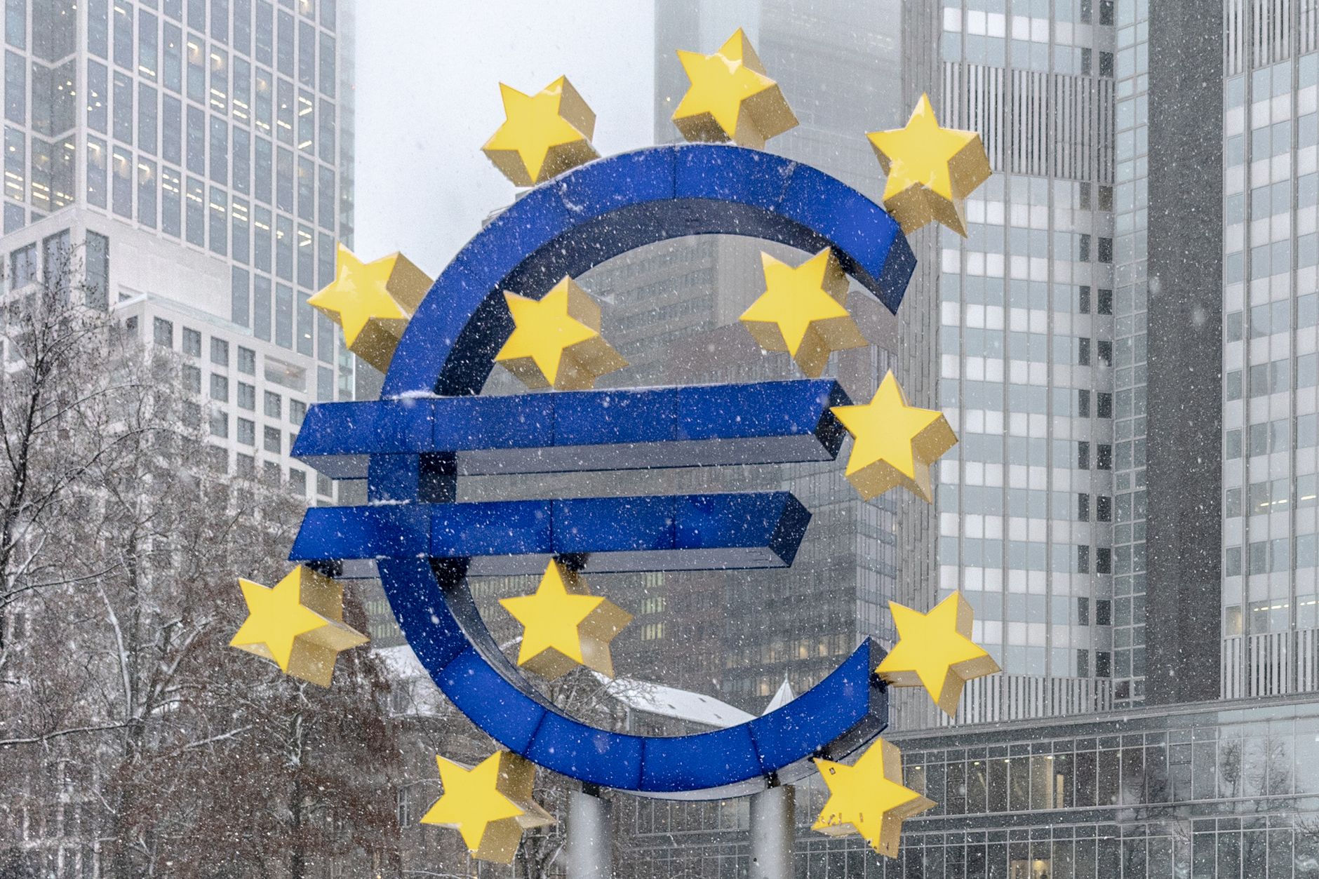 ECB: Kazimir confirms the downward trend, pace remains data-dependent - EUR/USD under structural pressure